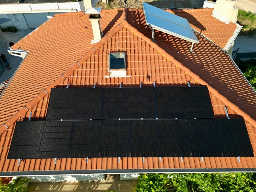 Домашна фотоволтаична система 7 kWp – Пчелина